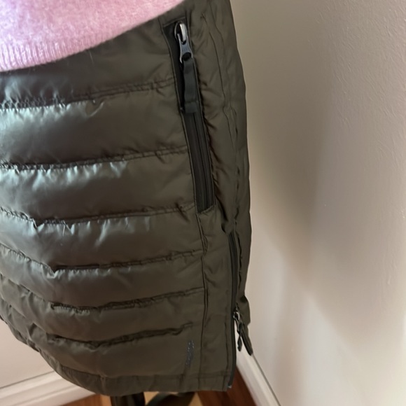 ⛄️ Skhoop down skirt EUC green medium ⛷️ - Picture 11 of 14